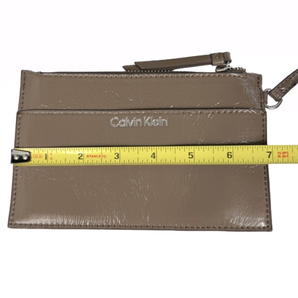 Calvin Klein Faux Fur Crossbody With Wristlet Pouch NWT - Picture 12 of 14